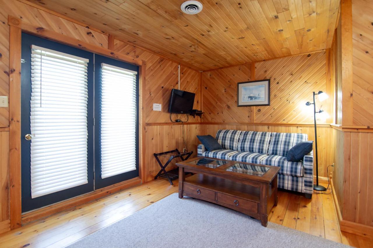 Bye The Bay Bed And Breakfast Ridgetown Extérieur photo