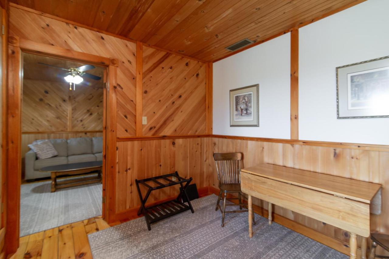 Bye The Bay Bed And Breakfast Ridgetown Extérieur photo