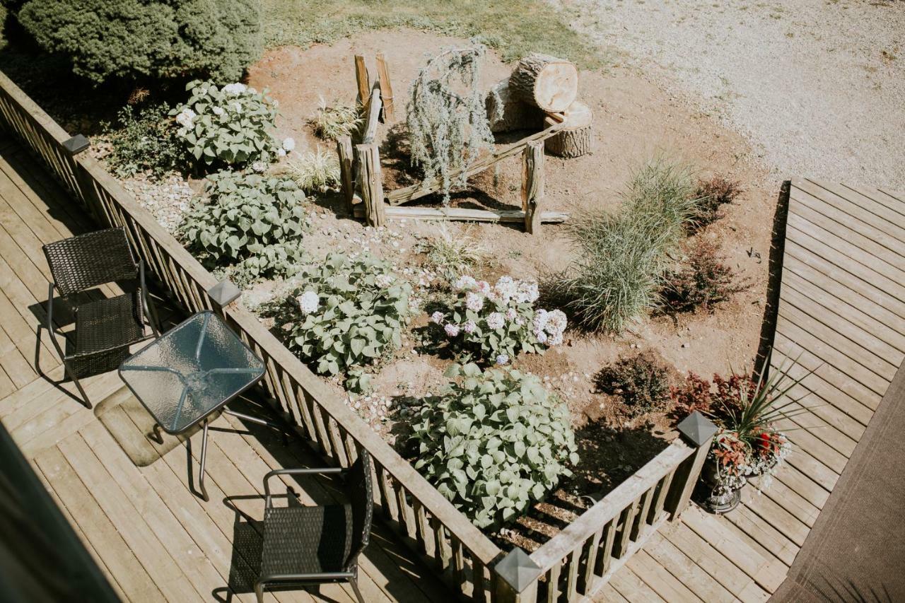 Bye The Bay Bed And Breakfast Ridgetown Extérieur photo